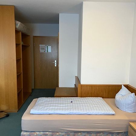 Niebuhrs Hotel Friedrichsdorf Habitación foto