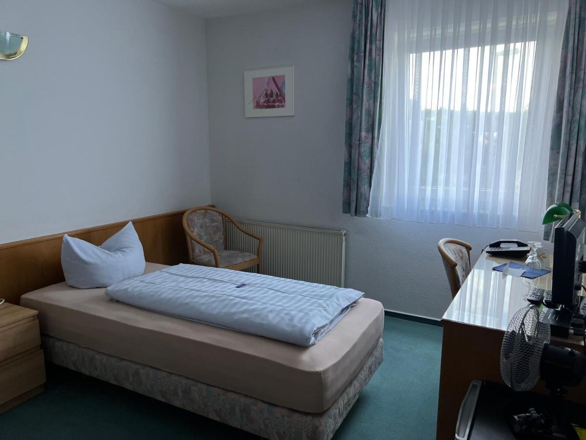 Niebuhrs Hotel Friedrichsdorf Habitación foto