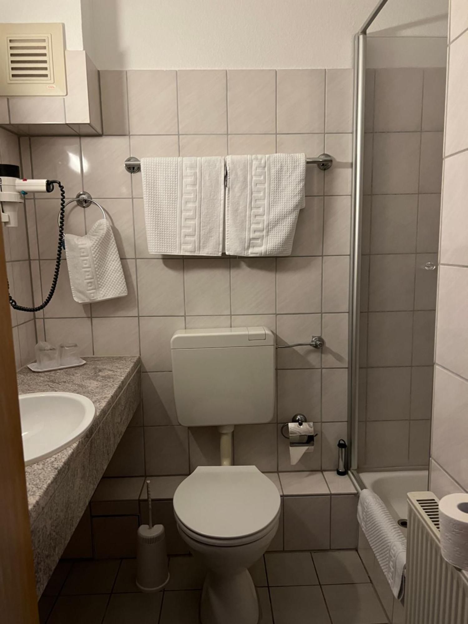Niebuhrs Hotel Friedrichsdorf Habitación foto