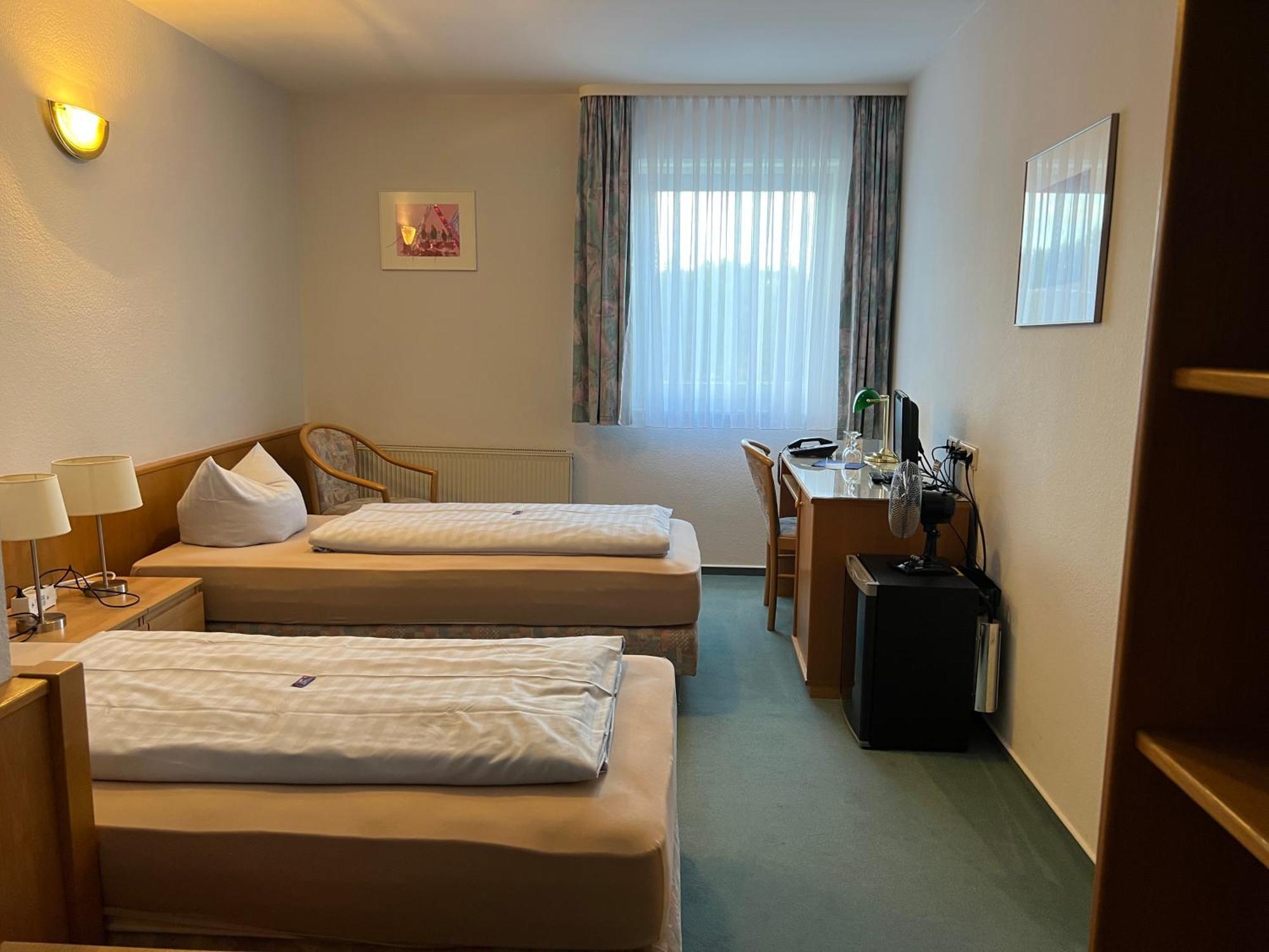 Niebuhrs Hotel Friedrichsdorf Habitación foto